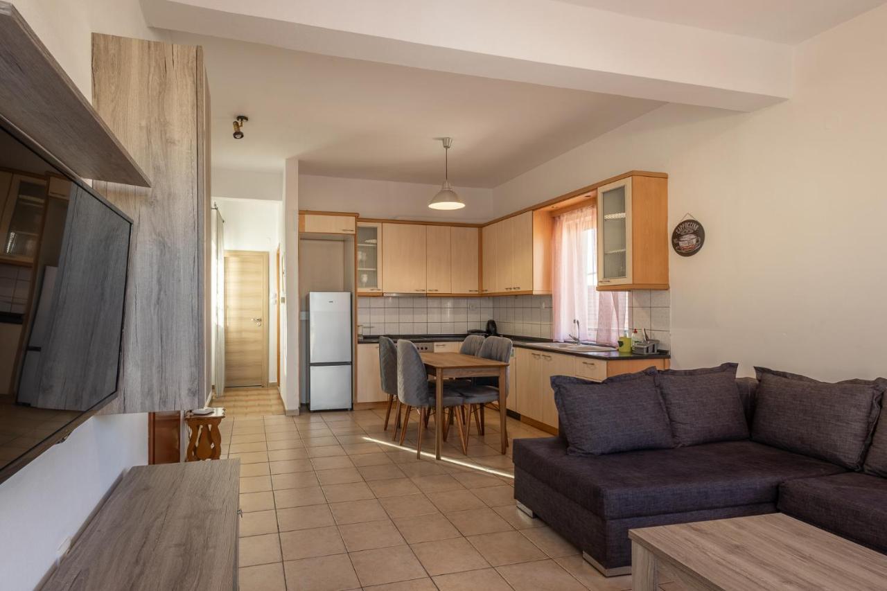 Deluxe Apartment La Larissa Buitenkant foto